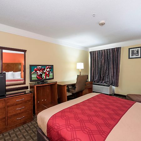 Red Roof Inn & Suites Madison, Ga Екстер'єр фото